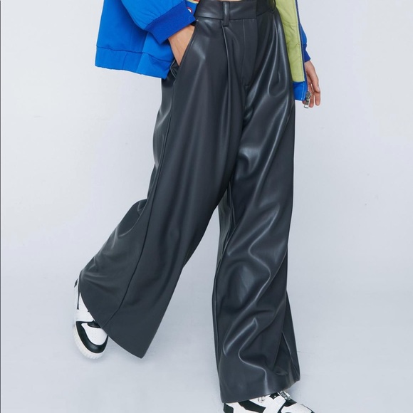 Faux Leather Wide Leg Trouser Charcoal Nasty Gal - Picture 2 of 4